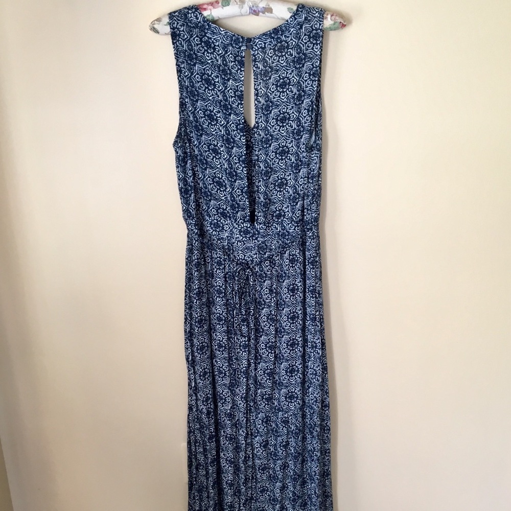 Lulus maxi dress